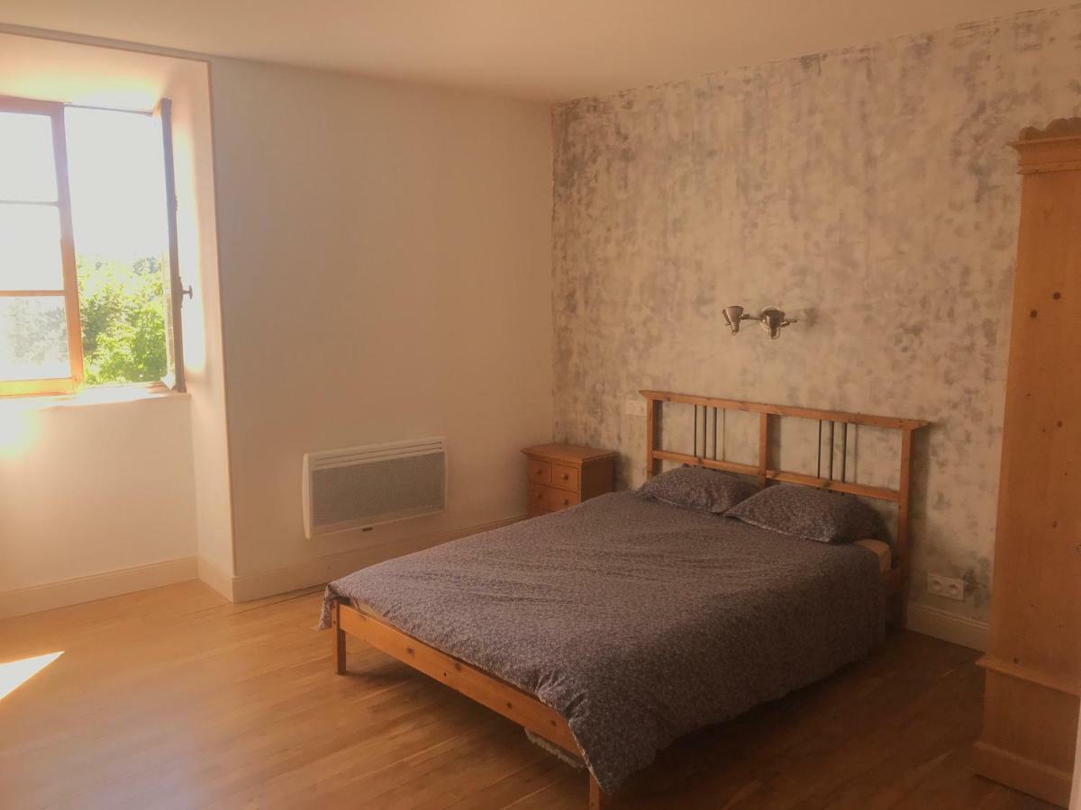 Librairie Abelard Apartment Montolieu Екстериор снимка